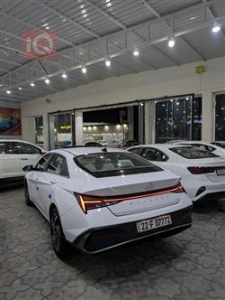 هیوندای ئەلەنترا